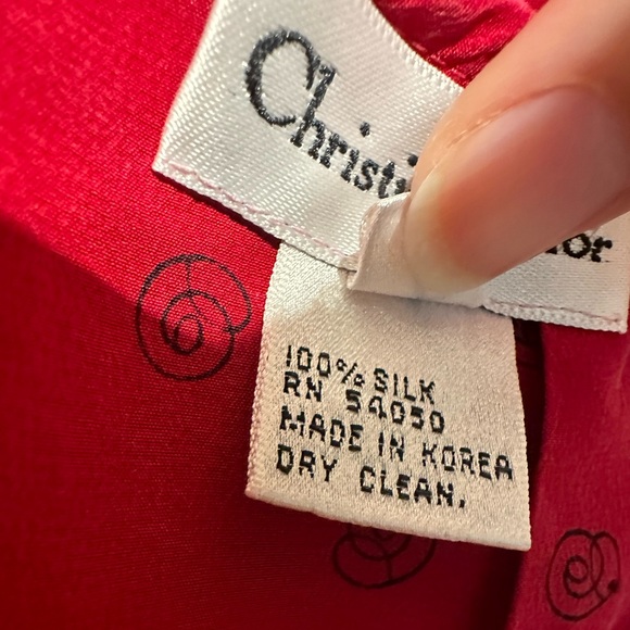 Vintage Christian Dior 100% Silk Red Rose Blouse - Picture 9 of 10